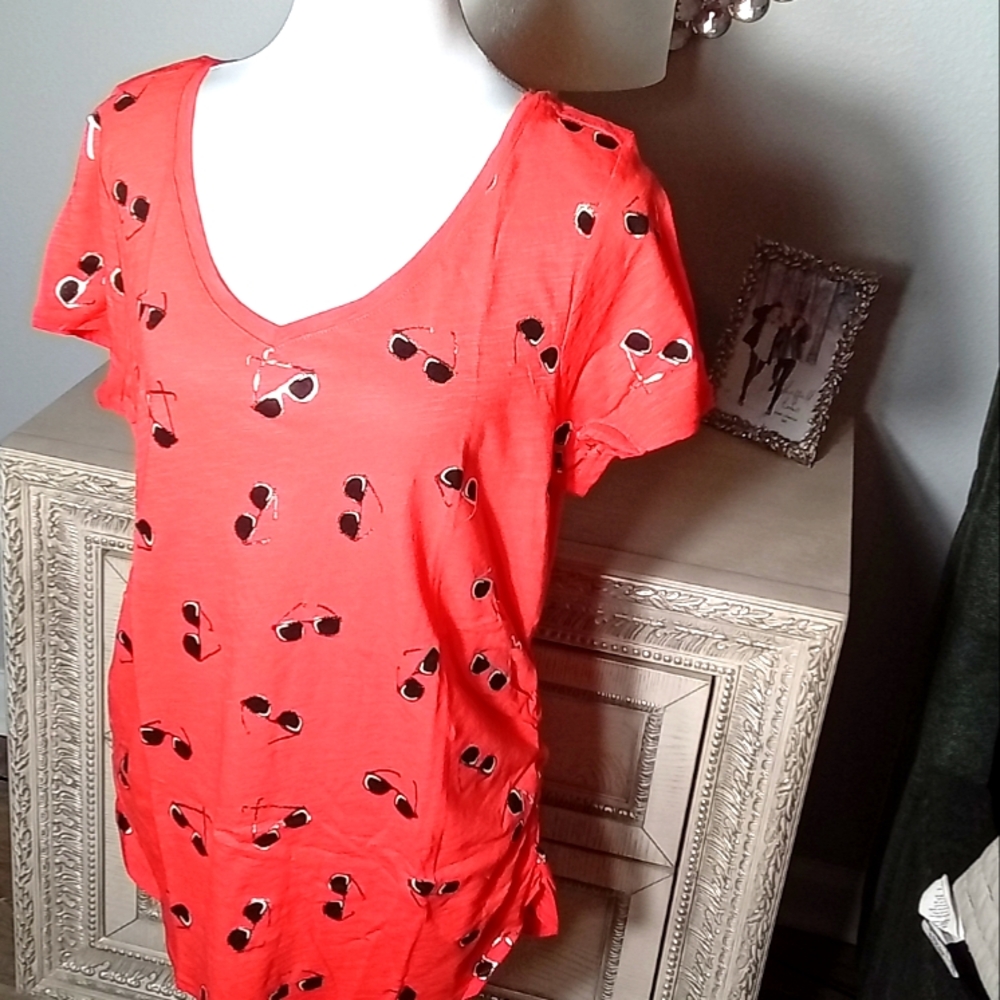 🥰New Sunglasses Print Red Women's Top🥰